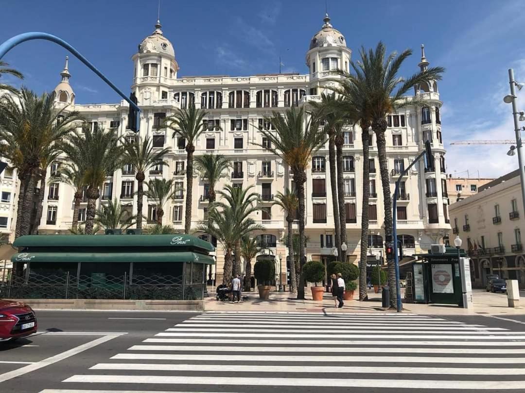 Casaturis Rambla Mendez Nunez En El Corazon De Alicante A109 Zewnętrze zdjęcie